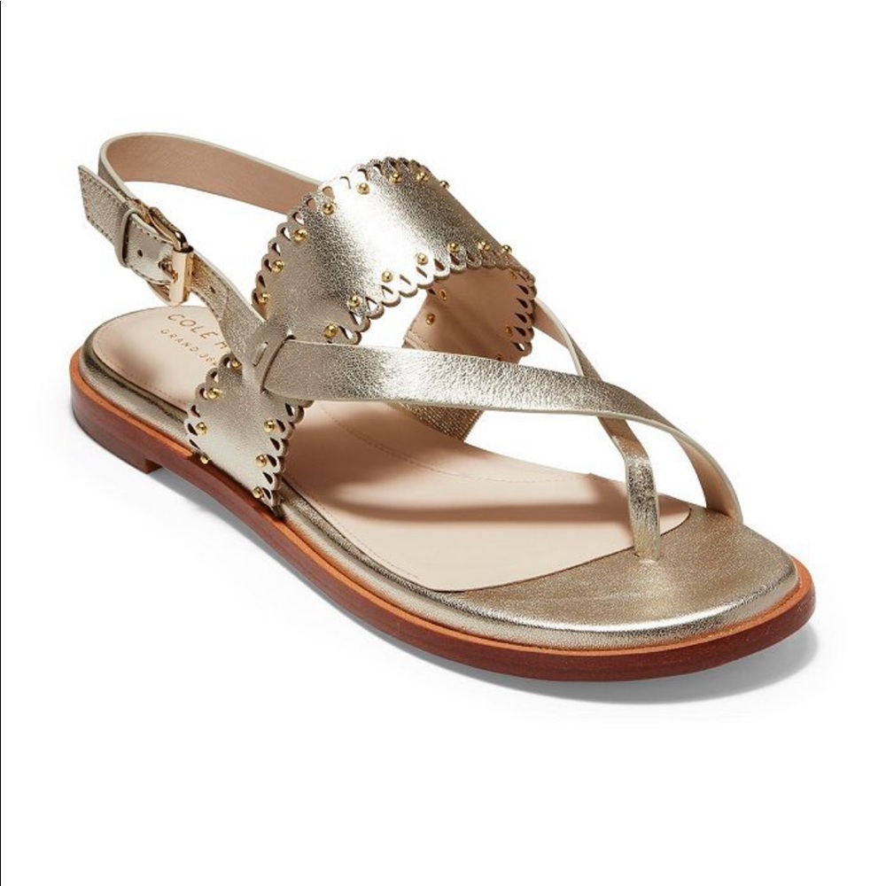 Cole Haan 8.5 Gold Anica Scallop Toe Loop Women’s Flat Leather Sandal